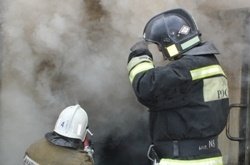 Спасатели МЧС России ликвидировали пожар в муниципальном многоквартирном жилом доме в Тайгинском ГО